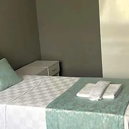 Hotel Efendi 3*